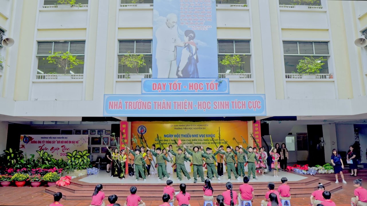 HOẠT CẢNH CHIẾN THẮNG ĐIỆN BIÊN PHỦ- KHỐI 4