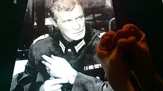 Horacio the handsnake - Edward Mulhare