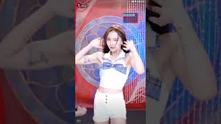 小鹿乱撞.20220530165640