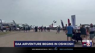 EAA AirVenture opening day EAA AirVenture opening day