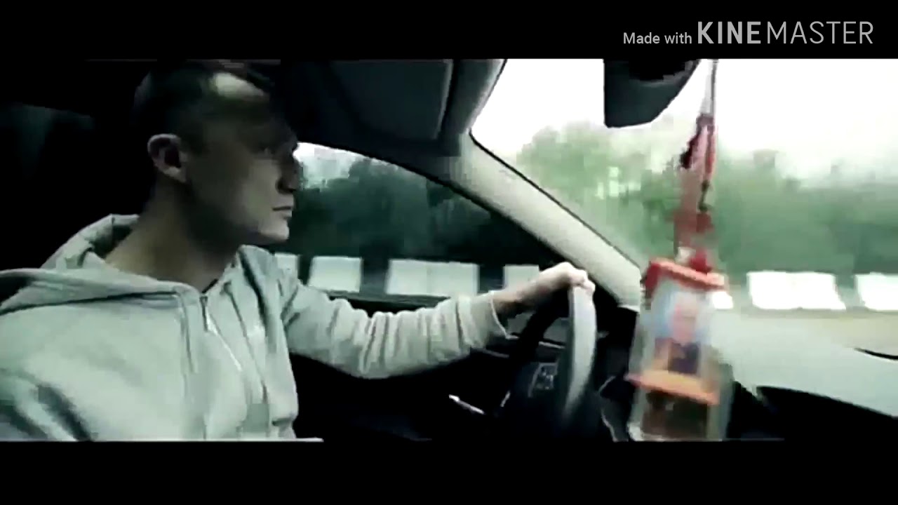 А легавые снуют тут за нами по пятам. А легавые снуют тут за нами. А легавые снуют тут за нами. А легавые снуют тут за нами по пятам. Песня а легавые снуют.