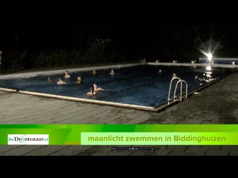 Maanlichtzwemmen eerst in Biddinghuizen en een week later in Swifterbant