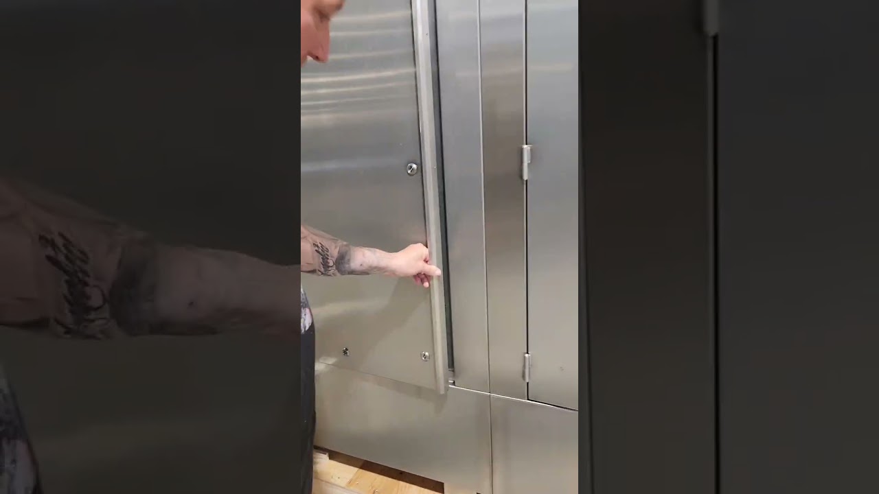 let's look inside the Tigerclean automatic screen reclaiming unit for Screenprinting