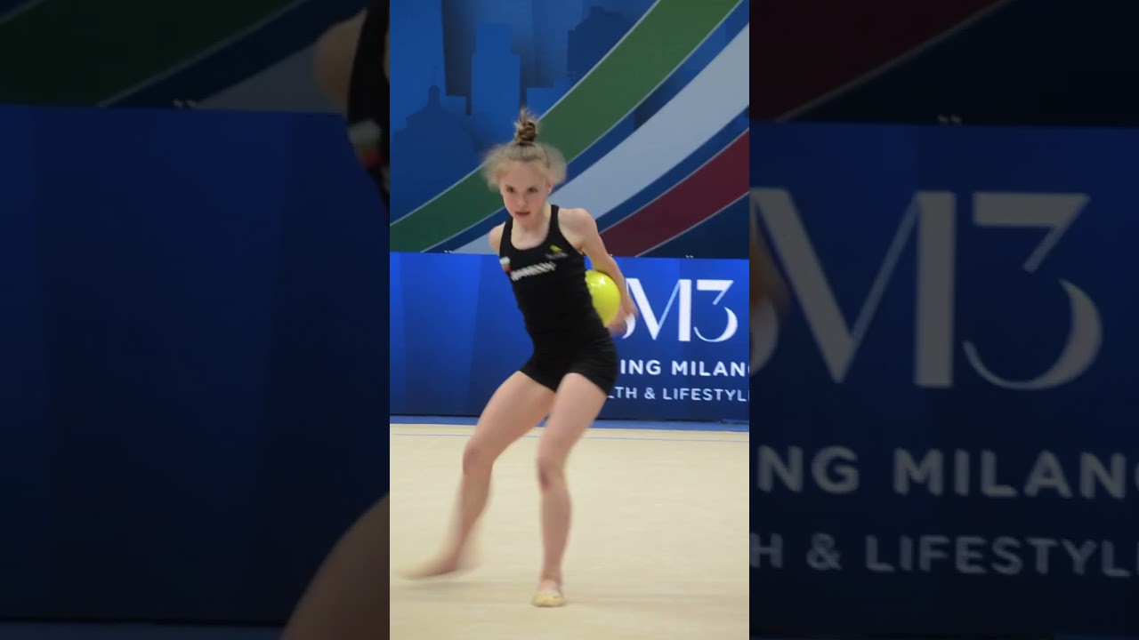 Who is having a ball today? ❤️‍🔥We sure do, watching Olympian Stiliana Nikolova 🇧🇬 at practice