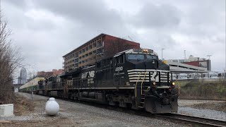 A Couple NS and CSX Trains at Howell Wye
