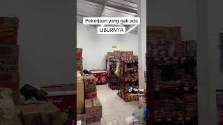 Gak Libur Sehari Pun! Realita Kasir Warung Sembako di Kampung Gak Libur Sehari Pun! Realita Kasir Warung Sembako di Kampung