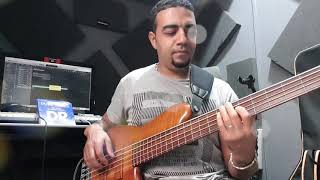 Miniatura de vídeo de "Tony Momrelle -Fly- (bass jam)"