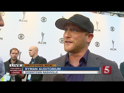 Stars Walk Red Carpet At ACM Honors