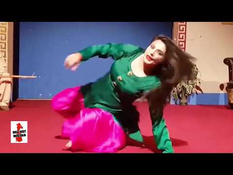 PAKISTANI NEW MUJRA 2017 ARZOO PUNJABI LEAKED DANCE STAGE HOT MUJRA