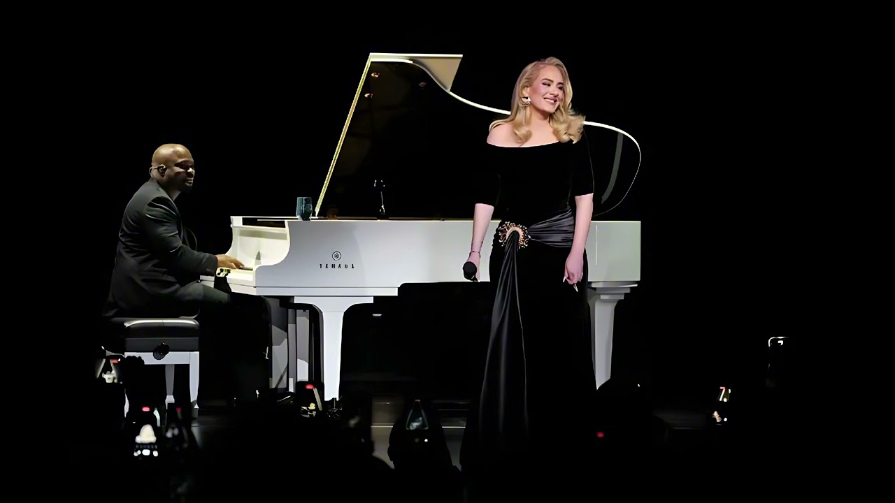 Adele - Hello ( Weekends With Adele Live In Las Vegas Limited