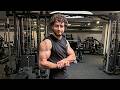 JE DOIS DEVENIR LE PLUS MUSCLÉ POSSIBLE #1 Épaules