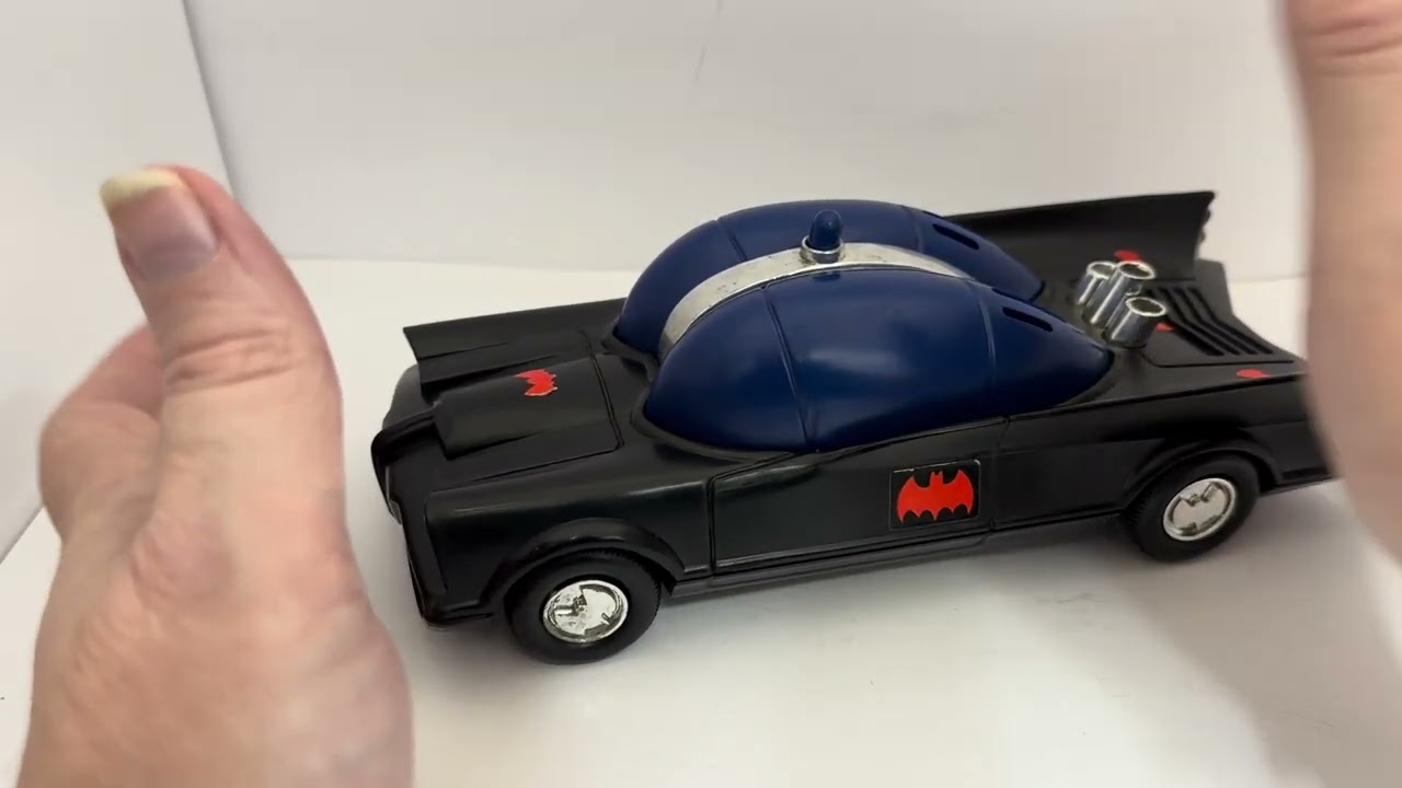 Vintage Palitoy 1977 Batman Electronic Talking Batmobile Car