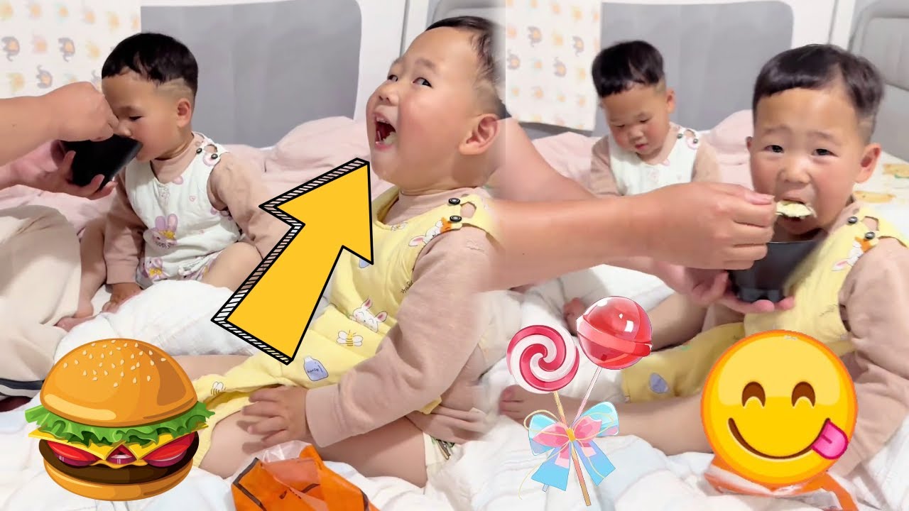 【超萌双胞胎】大胖吃饭给二胖馋坏了！双胞胎同步张嘴等投喂，妈妈笑到手机抖！
