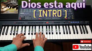 Video thumbnail of "Dios está aquí .intro Tutorial piano  fácil de aprender"