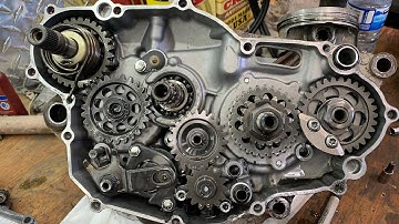 2009 YZ250F Rebuild PT 3 (Bottom end TEARDOWN!)