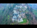 Guizhou "cliff village" will be soft just looking at your legs. Do you dare to live?【Curious China】