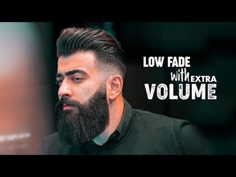 low-fade-&-slicked-back-with-volume.-men´s-hairstyle-inspiration-2019