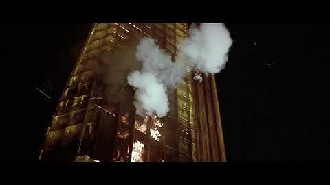 The Towering Inferno - Scenic Elevator Explosion/Lisolette