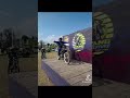 combat semakin d depan