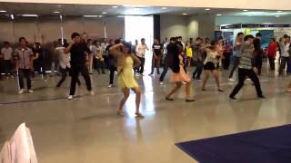 Flash mob of feu-eac artist connection techsquad