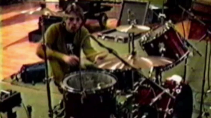 Nirvana - D-7 (Radio Session in London/1990)