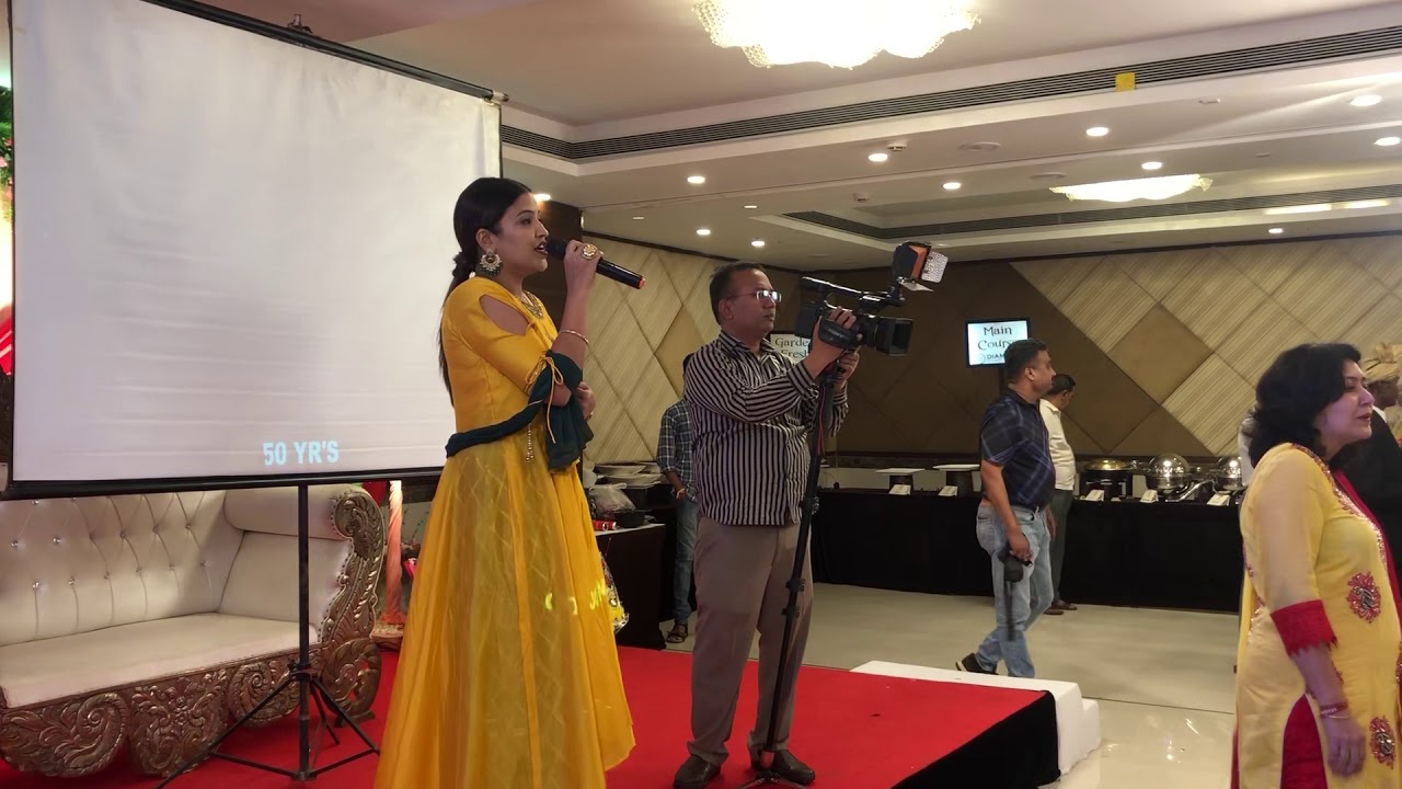 Anchor Aarti hosting 50th Wedding Anniversary for Khandelwal’s