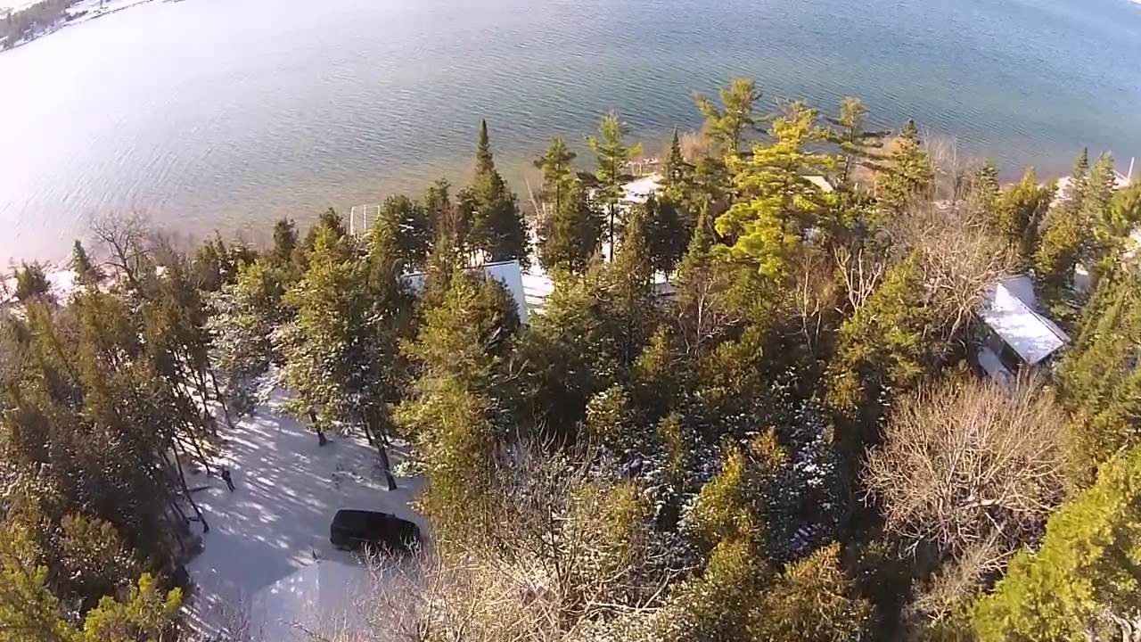 3828 Hemingway Rd       Lake Charlevoix $599,000    MLS 