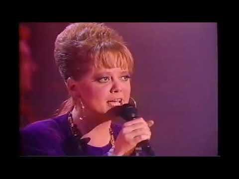 The B52's -  Roam  (Live 1989)