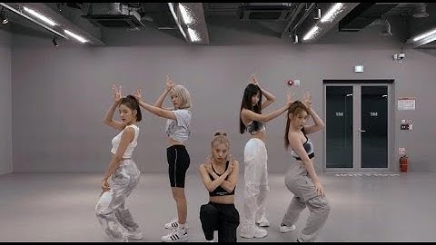 [ITZY - NOT SHY] dance practice mirrored | 1M Dance Studio ver.