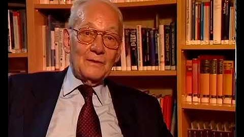 Manfred Eigen - Using viruses as models for evolution (88/113)