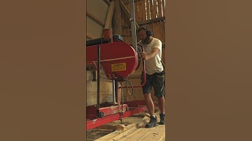 Building log & timber frame garage 🪵 More info in description 🪓