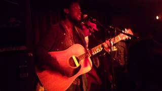 Michael Kiwanuka live at Green Note. \