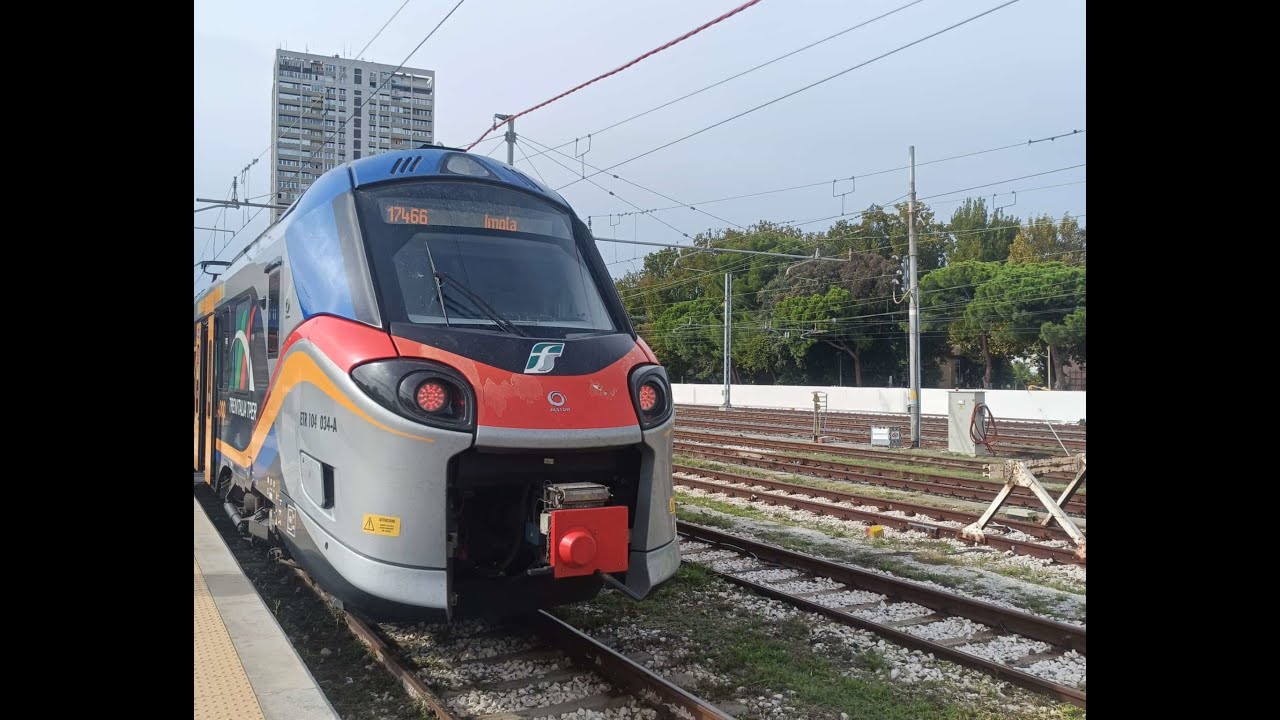 Transito nella stazione di RiminiFiera a bordo dell'etr 104 POP (regionale 17466 Rimini-Imola)