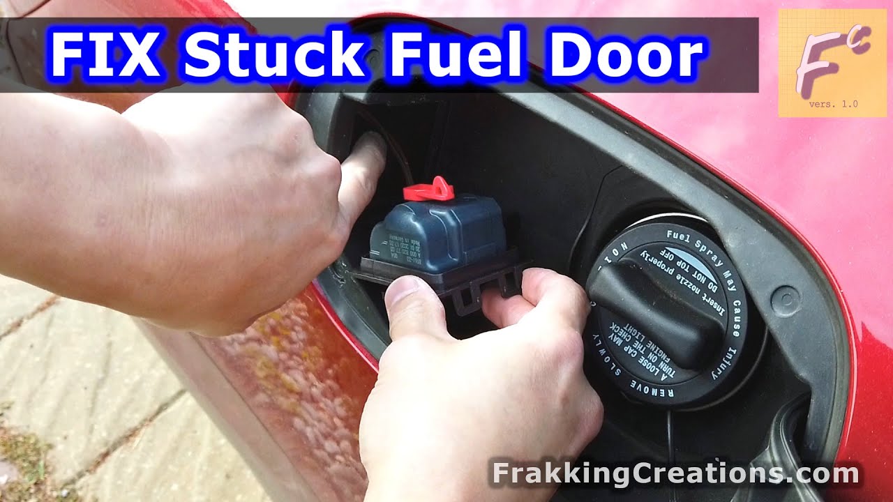 Fuel Door / Filler 2 Mazda 2012