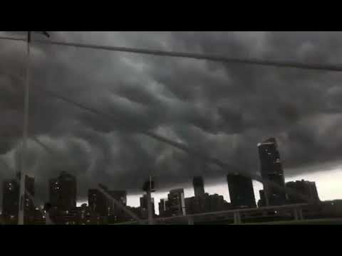 黑雲壓城城欲摧