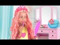 Alice pretend play in beauty salon with girl toys
