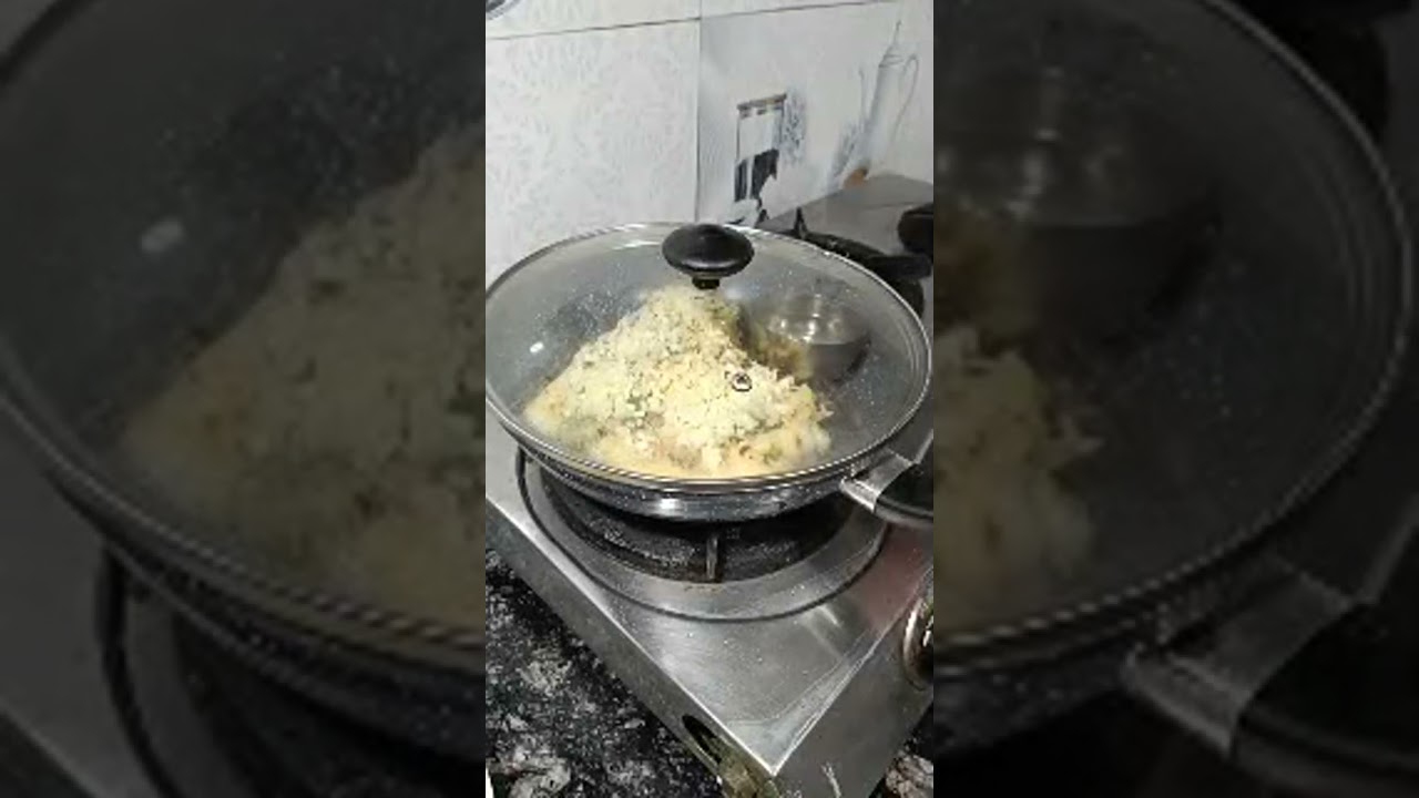 Live highlight Garlic Bread Recipe | Cheesy & Crispy Garlic Bread on Tawa | Nargis Kitchen Li