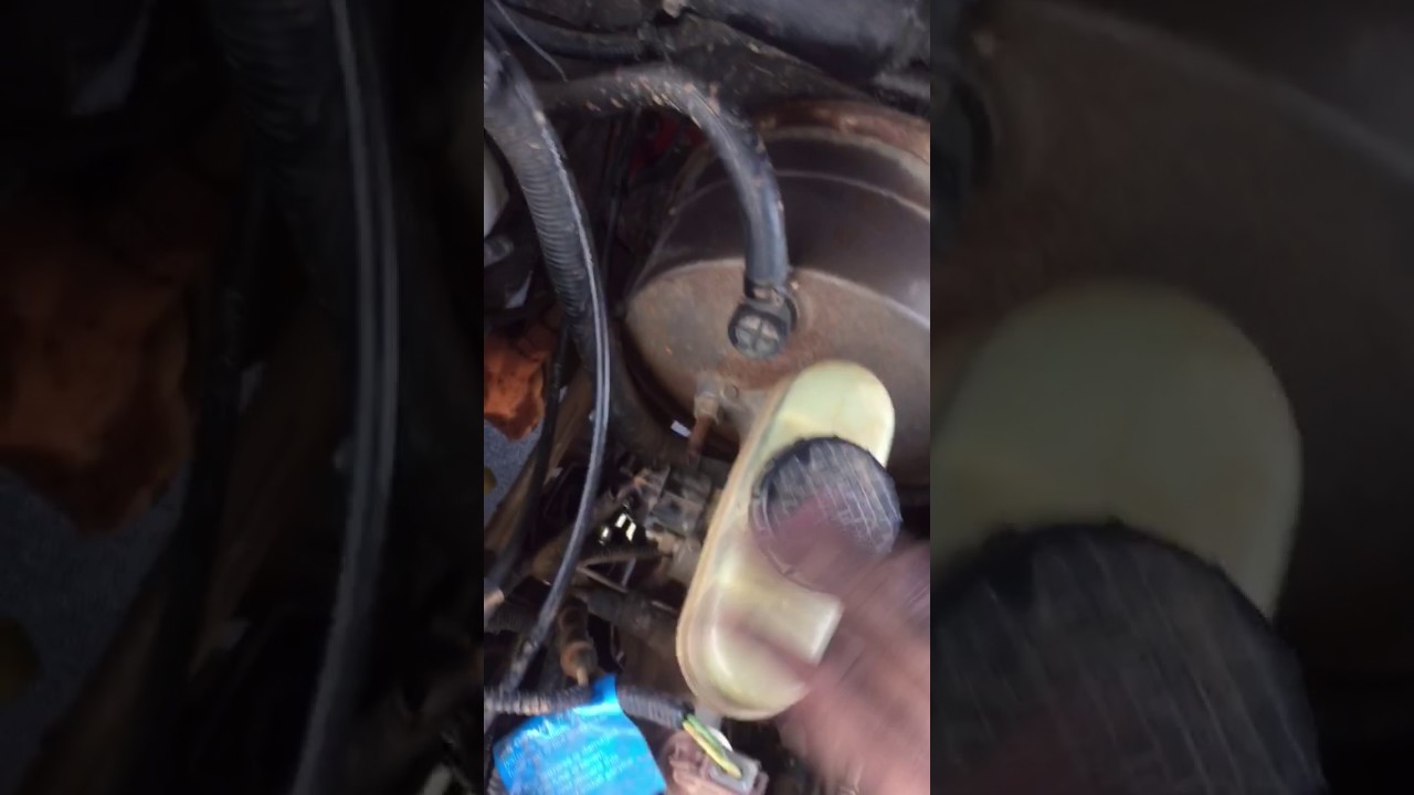 Pcv Valve 2001 Ford Ranger Youtube