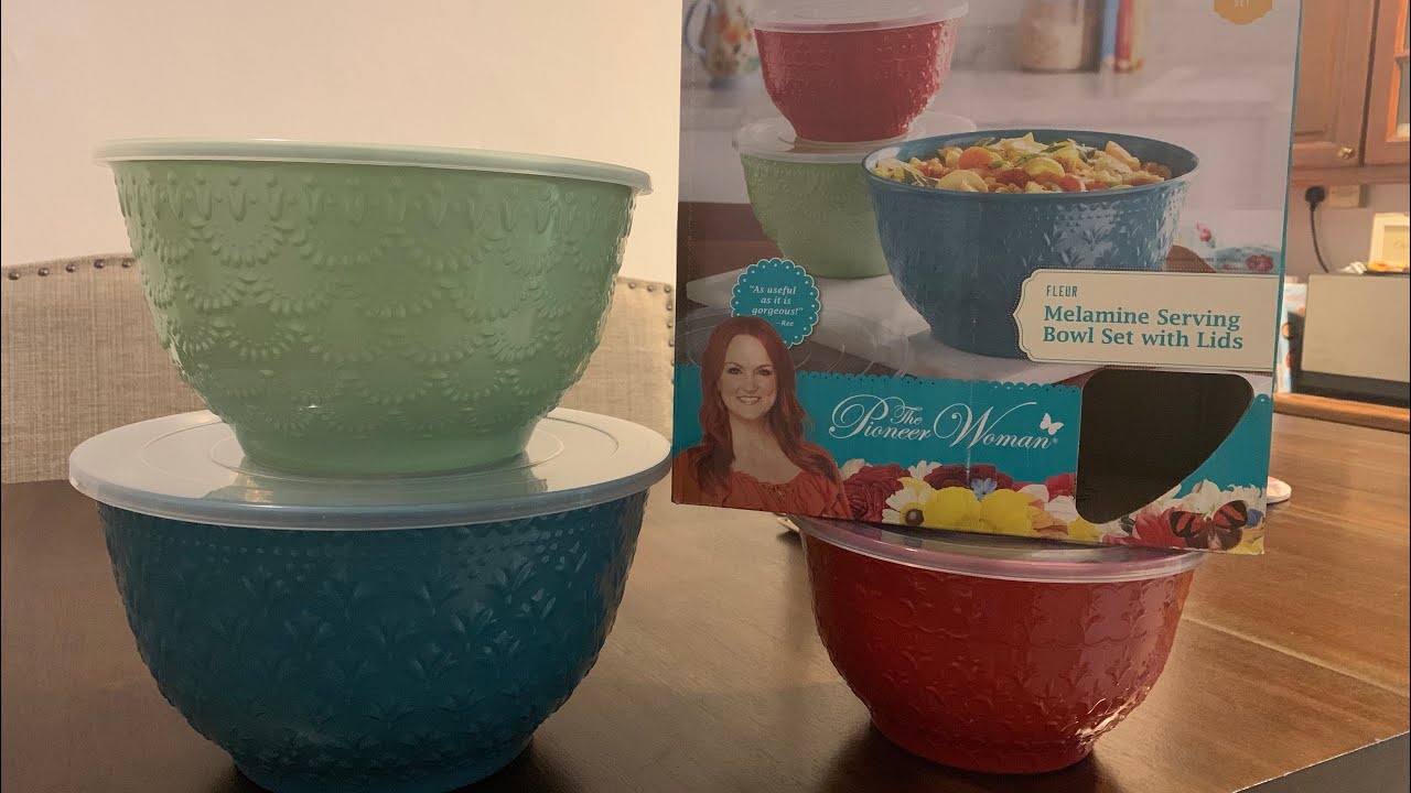 Fleur Melamine Serving Bowl Set with Lids! The pioneer Woman 🥰 