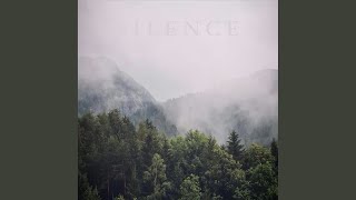 Video thumbnail of "moriz - silence"