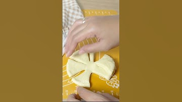 Thumbnail of MEMBENTUK ROTI PITA #resep #minifood #rotimanis #rotidadakan