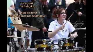 story wa its my life cover S,white drummer