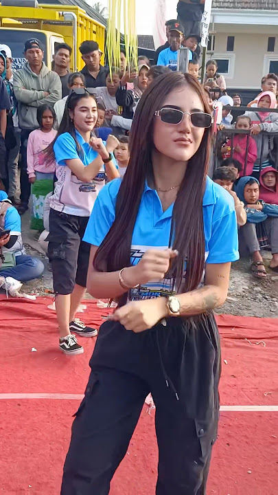 Della poys dan icha cellow Cantik semua #karnaval #karnavalparty #ichacellow