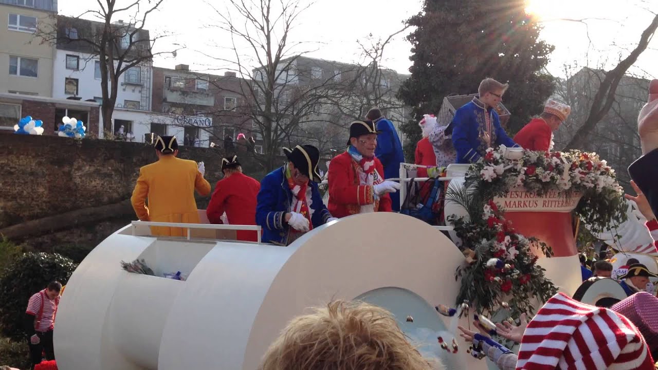 Rosenmontagszug Köln 2005. Kamelle, Kamelle