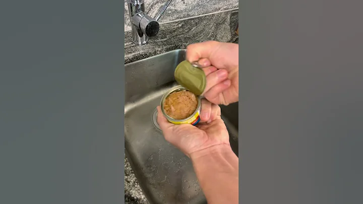 Delicious breakfast under 5 mins with egg and canned tuna