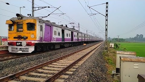 37822 Down BARDDHAMAN HOWRAH Main Line Super Local thrashed NIMO HALT