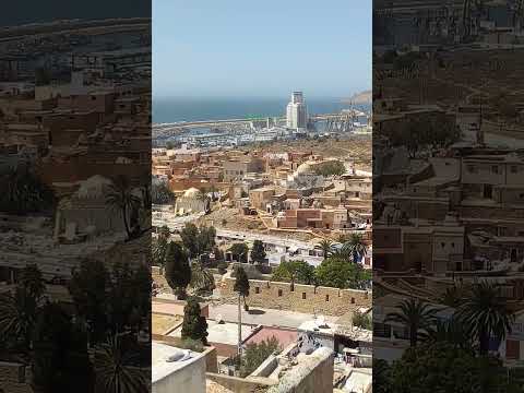 فلولا كانت قرية آمنت فنفعا إيمانها إلا قوم يونس لما آمنوا كشفنا عنهم عذاب الخزي في الحياة الدنيا