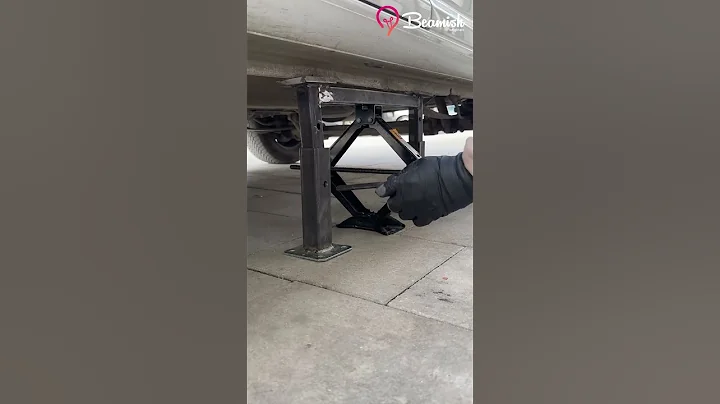 Genius car jack hack #genius #car #hacks #solution