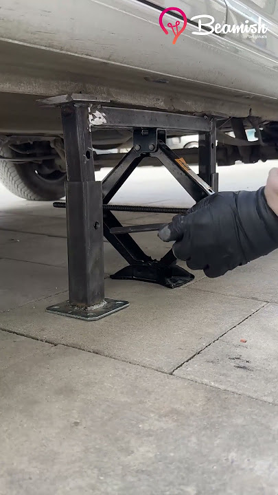 Genius car jack hack #genius #car #hacks #solution