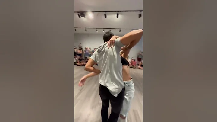 Fernando Perrotti e Jssica Santh - Zouk Demo - Solum